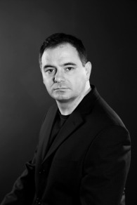 Author Anthony Ryan